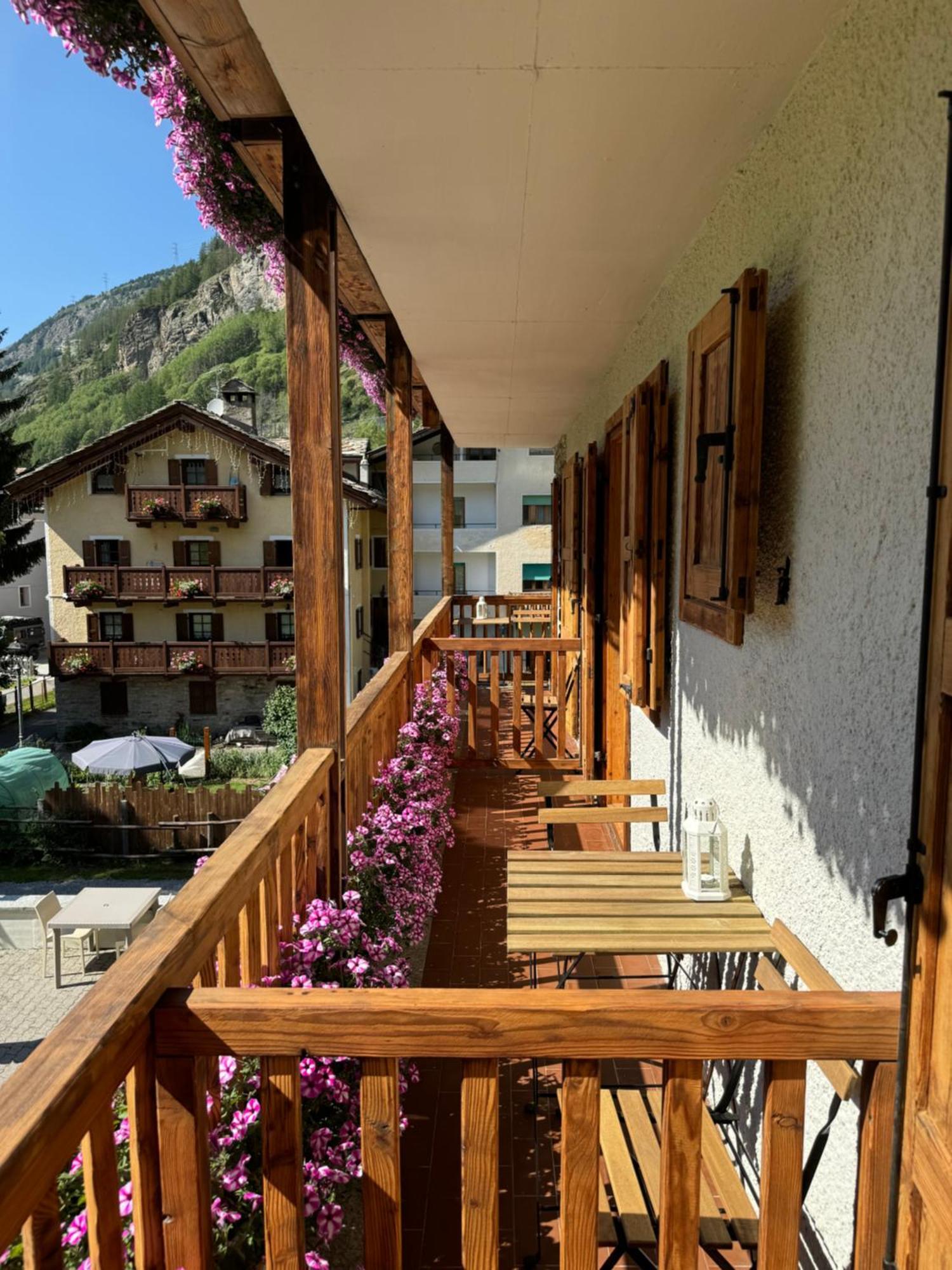 Hotel Ondezana Cogne Exteriér fotografie